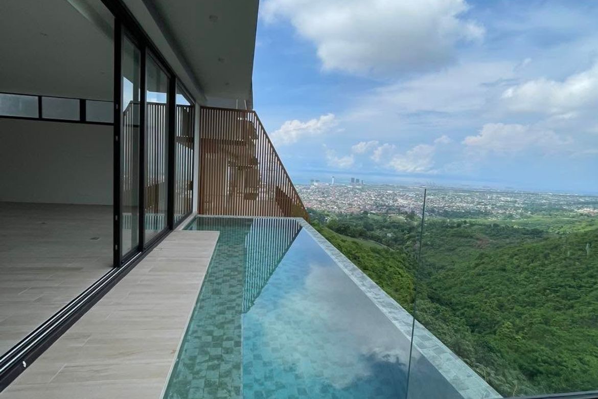4 Bedroom House for Sale in Guadalupe, Cebu City, Cebu – photo 2