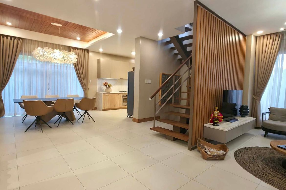 4 Bedroom House for Sale in Guadalupe, Cebu City, Cebu