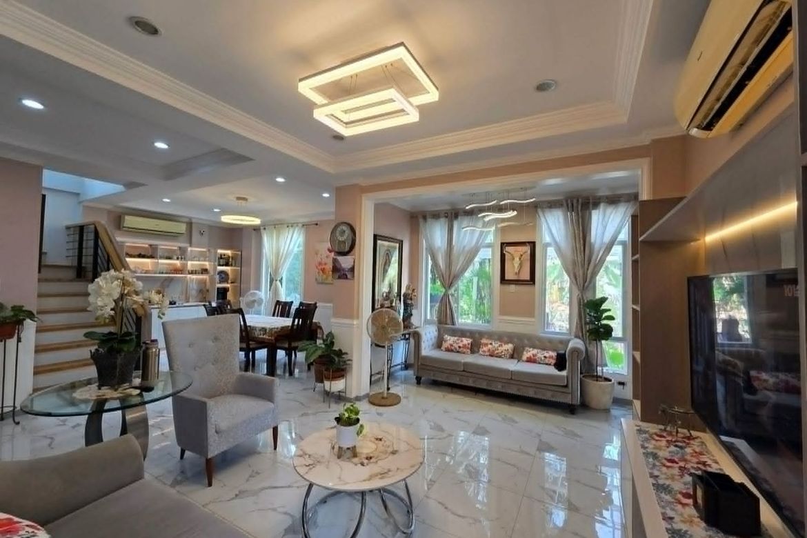 4 Bedroom House for Sale in Guadalupe, Cebu City, Cebu