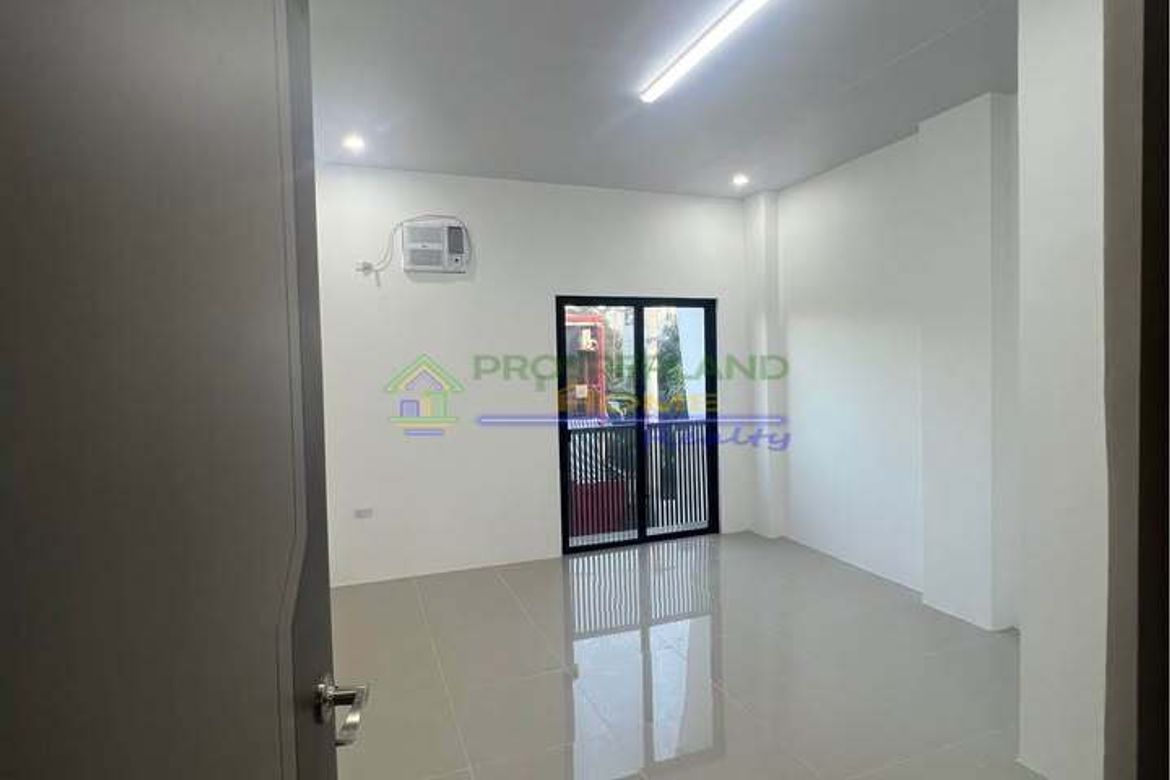 4 Bedroom House for Sale in Guitnang Bayan I, San Mateo, Rizal – photo 3