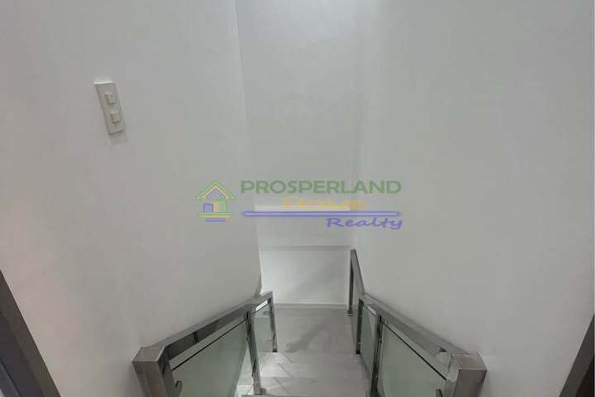 4 Bedroom House for Sale in Guitnang Bayan I, San Mateo, Rizal – photo 5