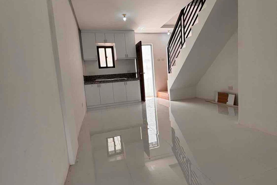 4 Bedroom House for Sale in Guitnang Bayan I, San Mateo, Rizal – photo 3