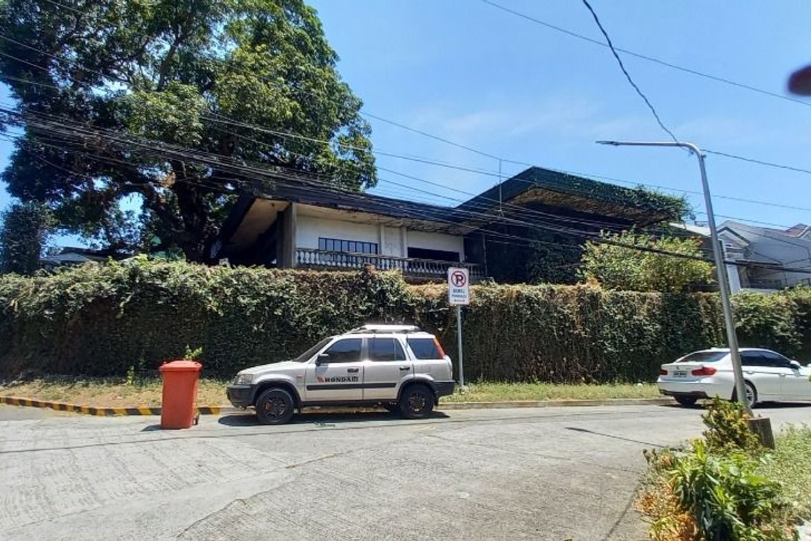4 Bedroom House for Sale in Horseshoe, Quezon City, Metro Manila near LRT-2 Betty Go-Belmonte – photo 7