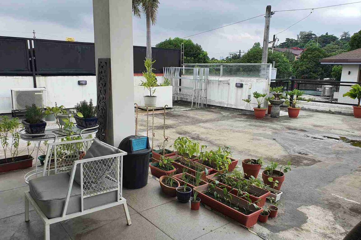 4 Bedroom House for Sale in Industrial Valley, Marikina, Metro Manila near LRT-2 Santolan – photo 5