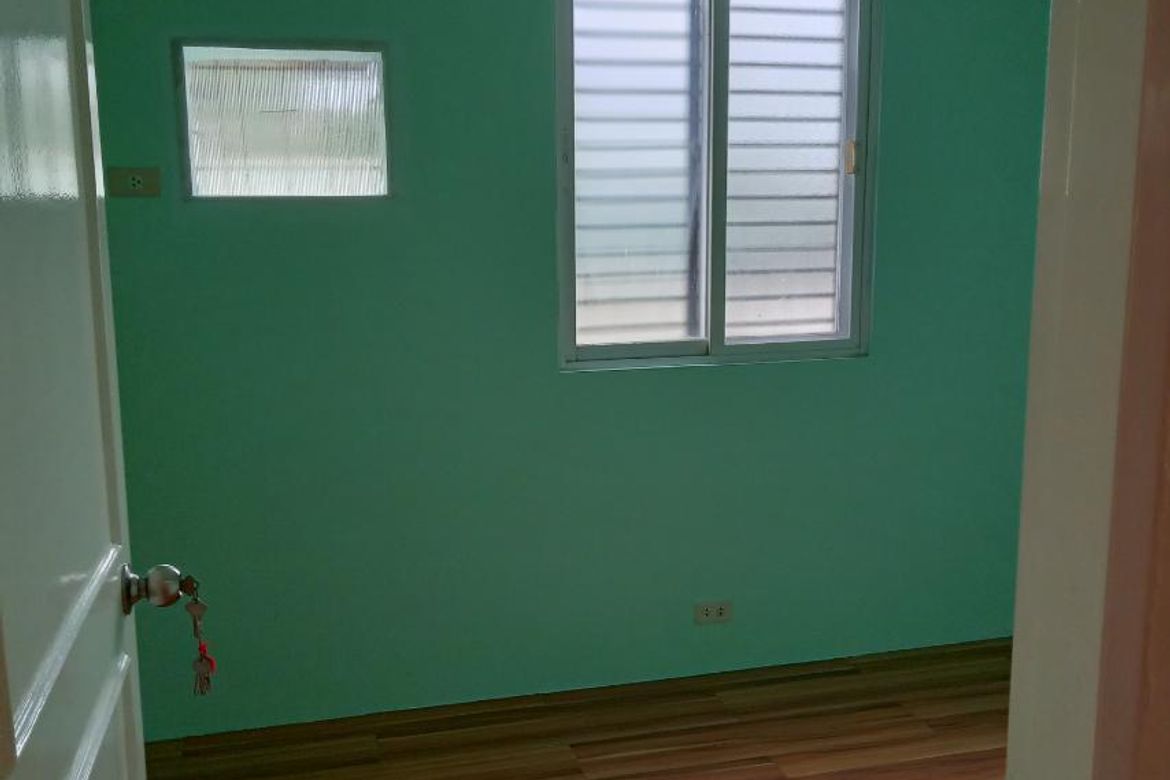 4 Bedroom House for Sale in ITC Woodlands, Malanday, Valenzuela, Metro Manila – photo 7