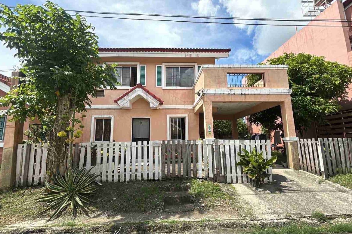 4 Bedroom House for Sale in Jibao-An, Pavia, Iloilo