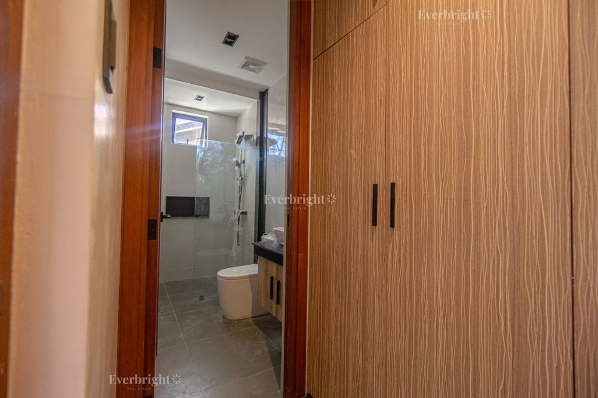 4 Bedroom House for Sale in Kapitolyo, Pasig, Metro Manila – photo 8