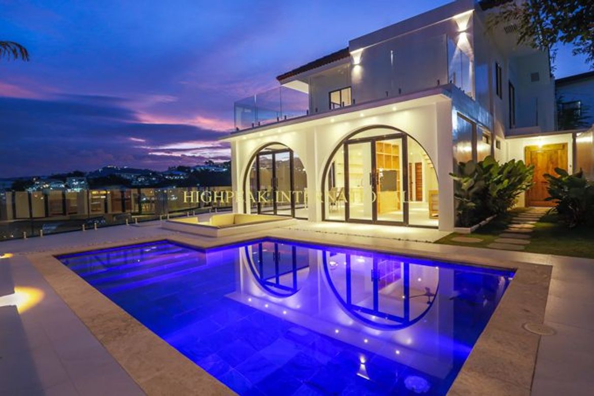 4 Bedroom House for Sale in Lahug, Cebu City, Cebu
