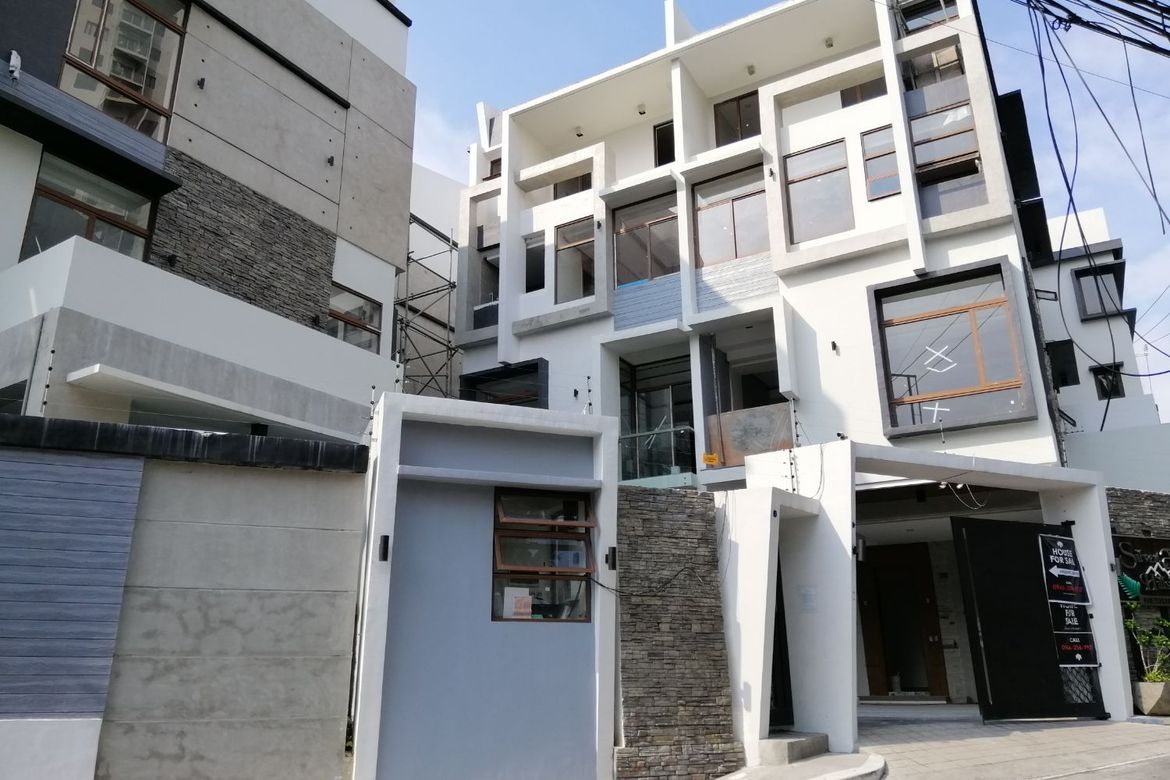 4 Bedroom House for Sale in Little Baguio, San Juan, Metro Manila – photo 3
