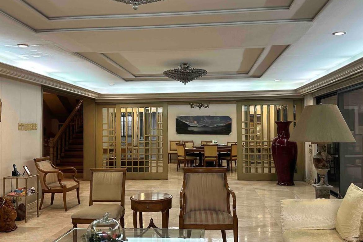 4 Bedroom House for Sale in Little Baguio, San Juan, Metro Manila