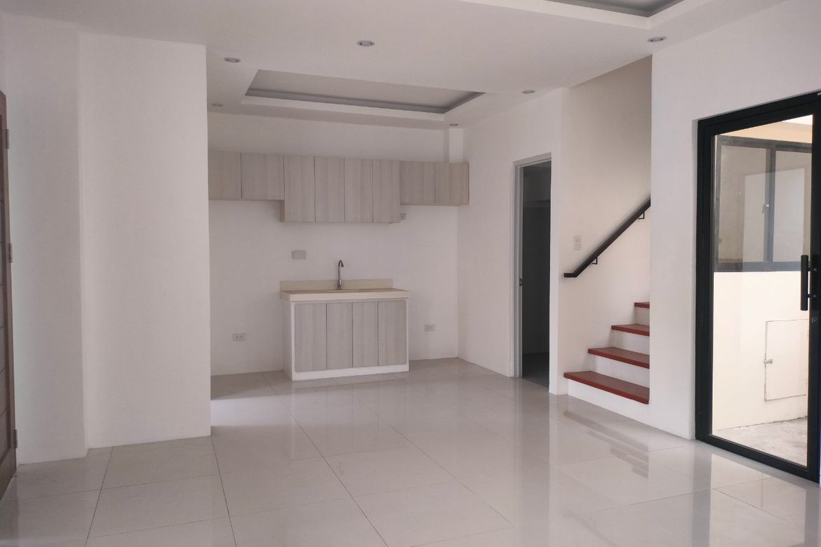 4 Bedroom House for Sale in Looc, Lapu-Lapu, Cebu – photo 4
