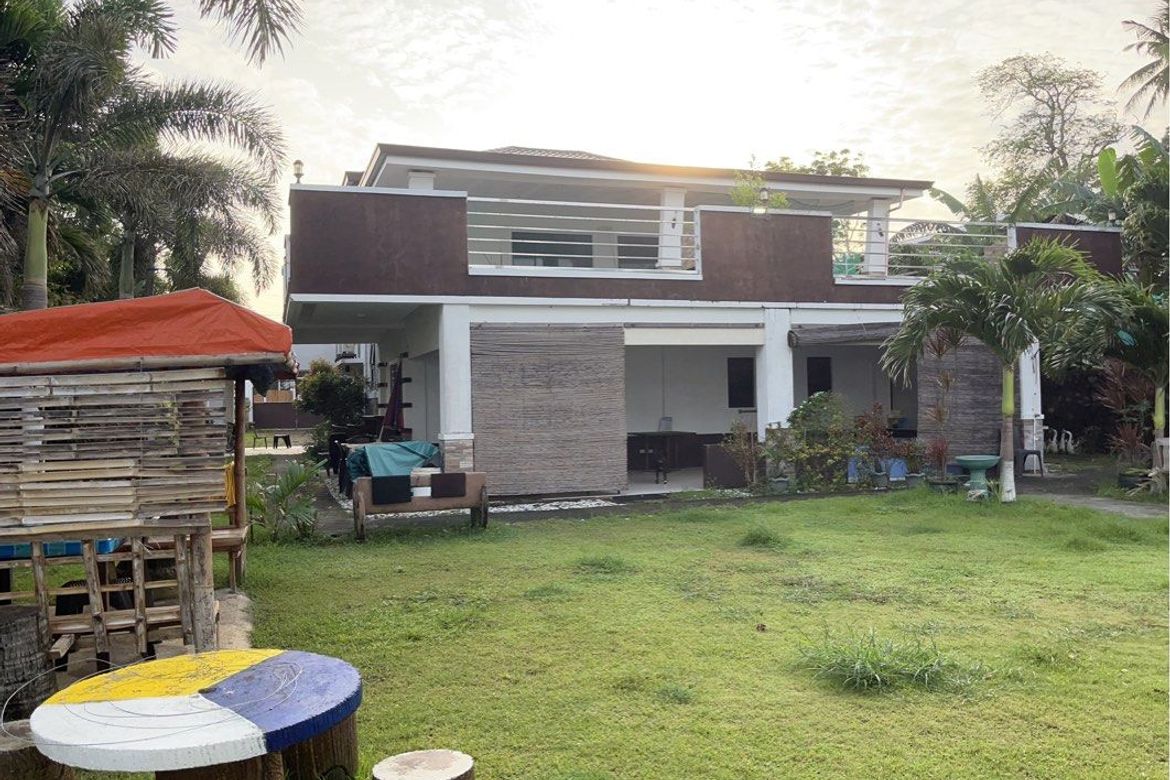 4 Bedroom House for Sale in Luyahan, Lian, Batangas