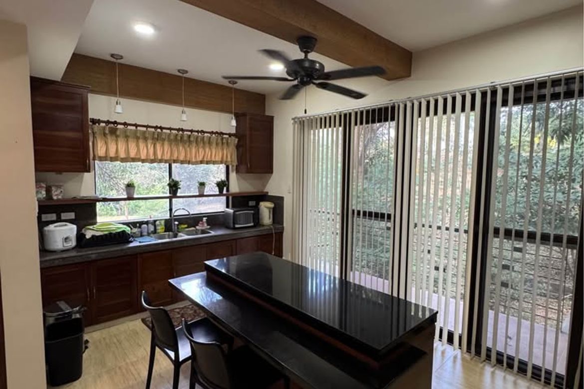 4 Bedroom House for Sale in Mabayo, Morong, Bataan – photo 6