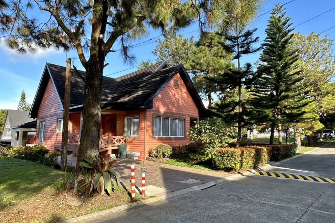 4 Bedroom House for Sale in Maharlika West, Tagaytay, Cavite