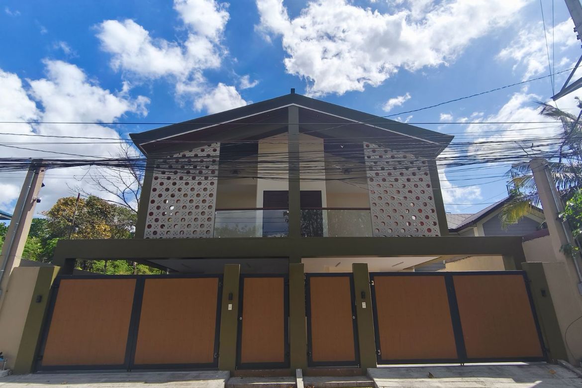 4 Bedroom House for Sale in Mambugan, Antipolo, Rizal