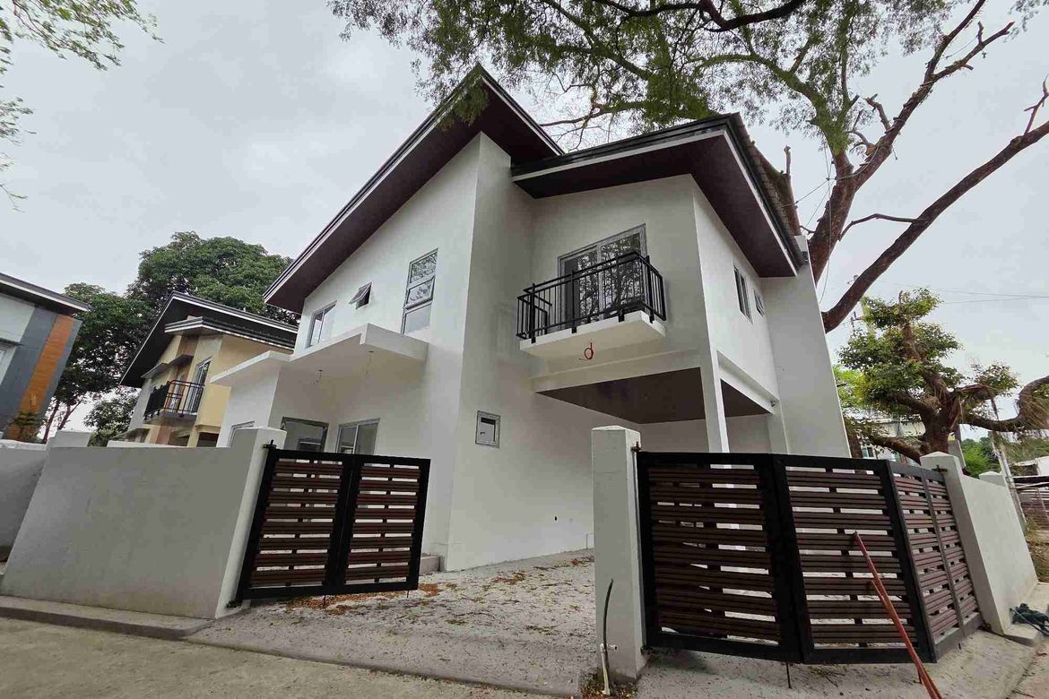 4 Bedroom House for Sale in Mambugan, Antipolo, Rizal