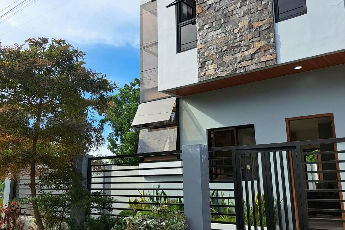 4 Bedroom House for Sale in Mandug, Davao City, Davao del Sur