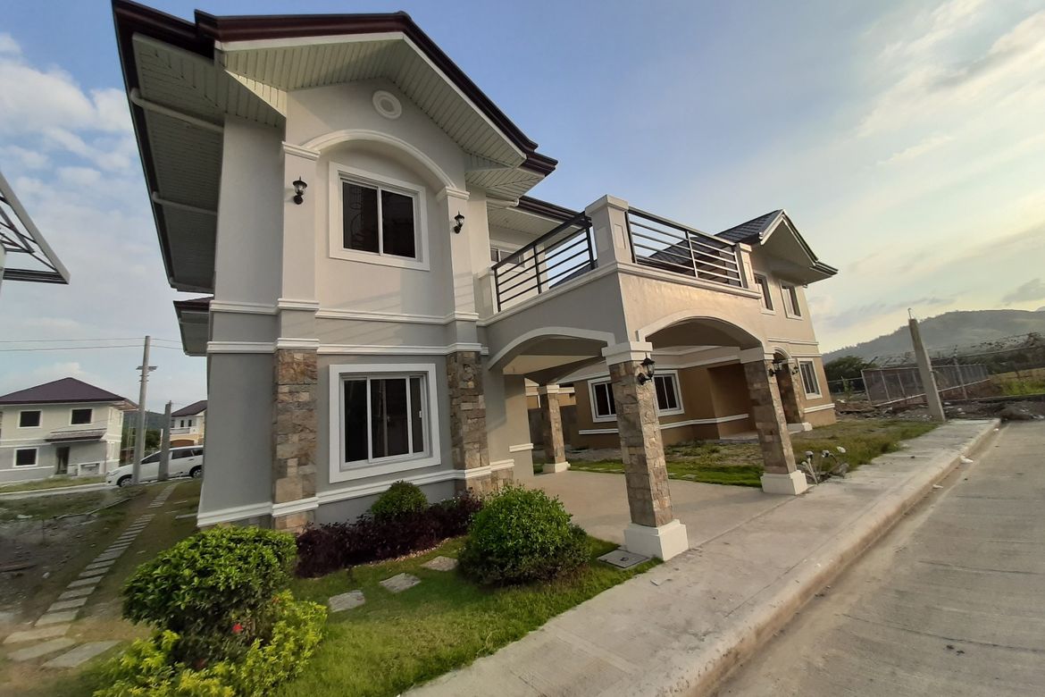 4 Bedroom House for Sale in Mangan-Vaca, Subic, Zambales – photo 2