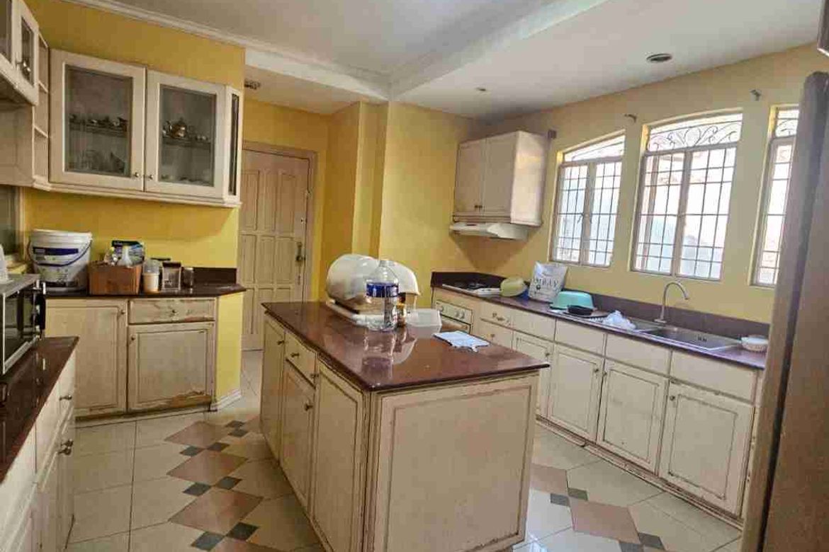 4 Bedroom House for Sale in Mariana, Quezon City, Metro Manila near LRT-2 J. Ruiz – photo 8