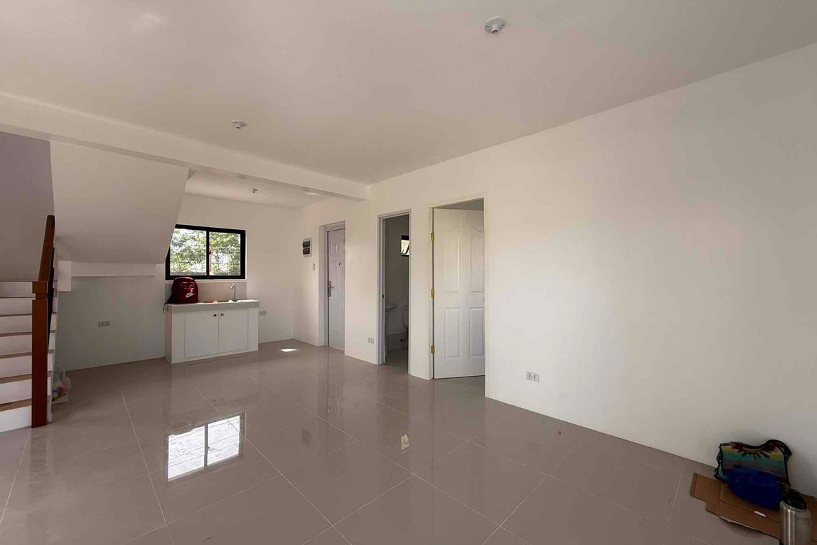 4 Bedroom House for Sale in Mawaque, Mabalacat, Pampanga – photo 6