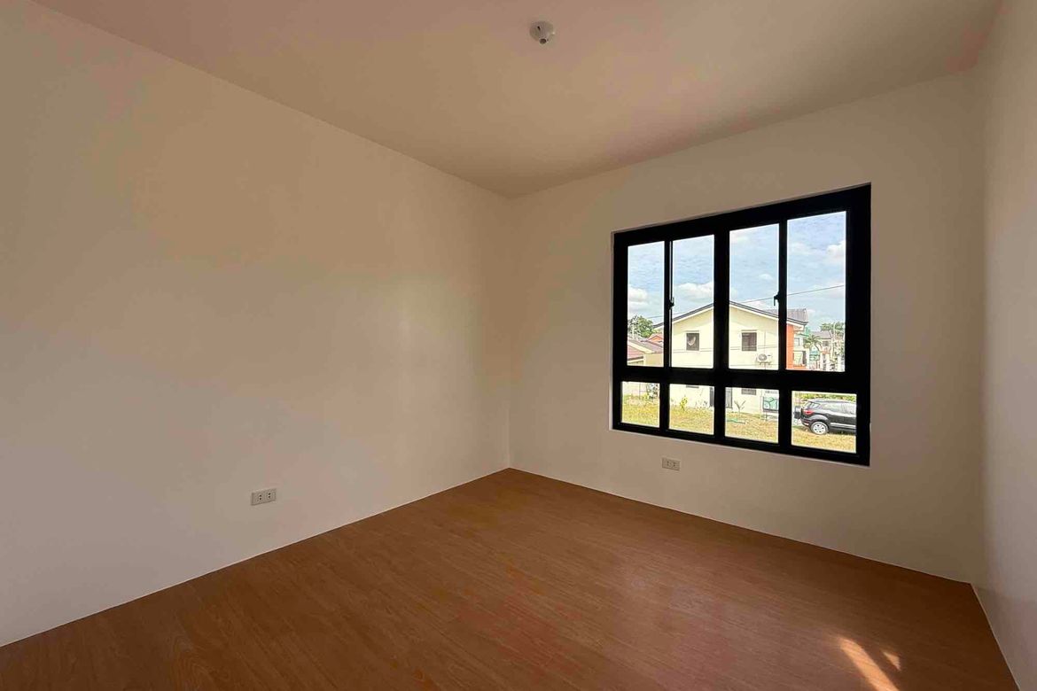 4 Bedroom House for Sale in Mawaque, Mabalacat, Pampanga – photo 7