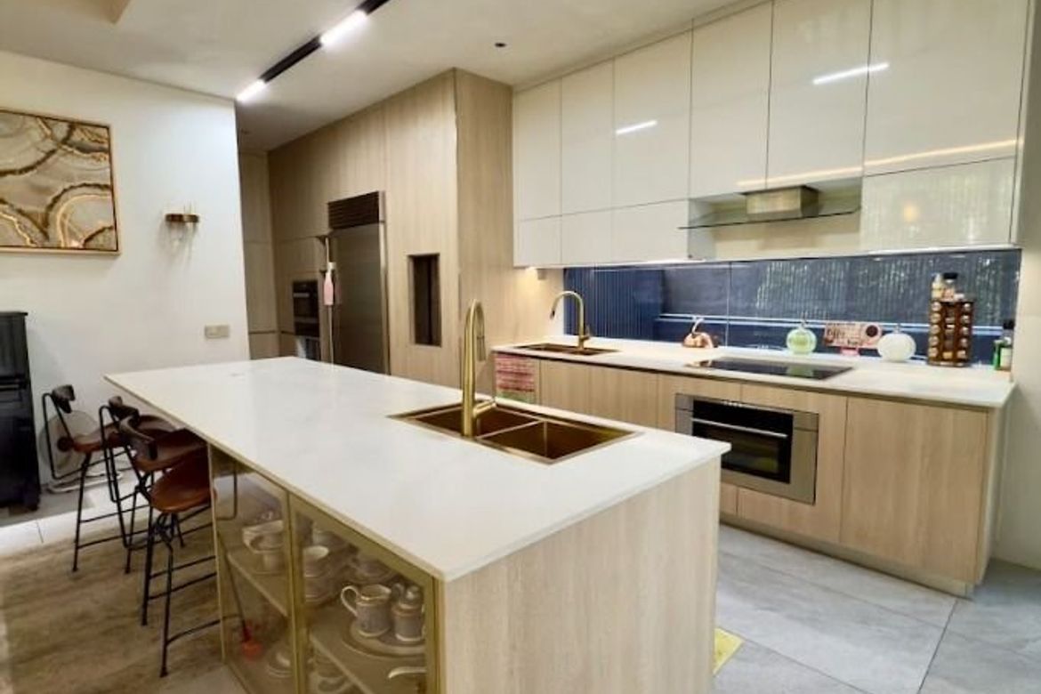 4 Bedroom House for Sale in McKinley Hill, Taguig, Metro Manila – photo 2