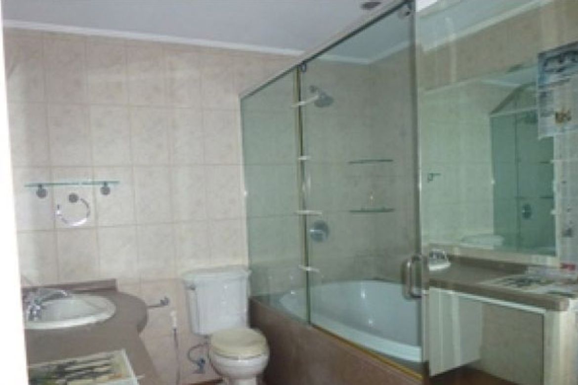 4 Bedroom House for Sale in McKinley Hill Village, McKinley Hill, Taguig, Metro Manila – photo 4