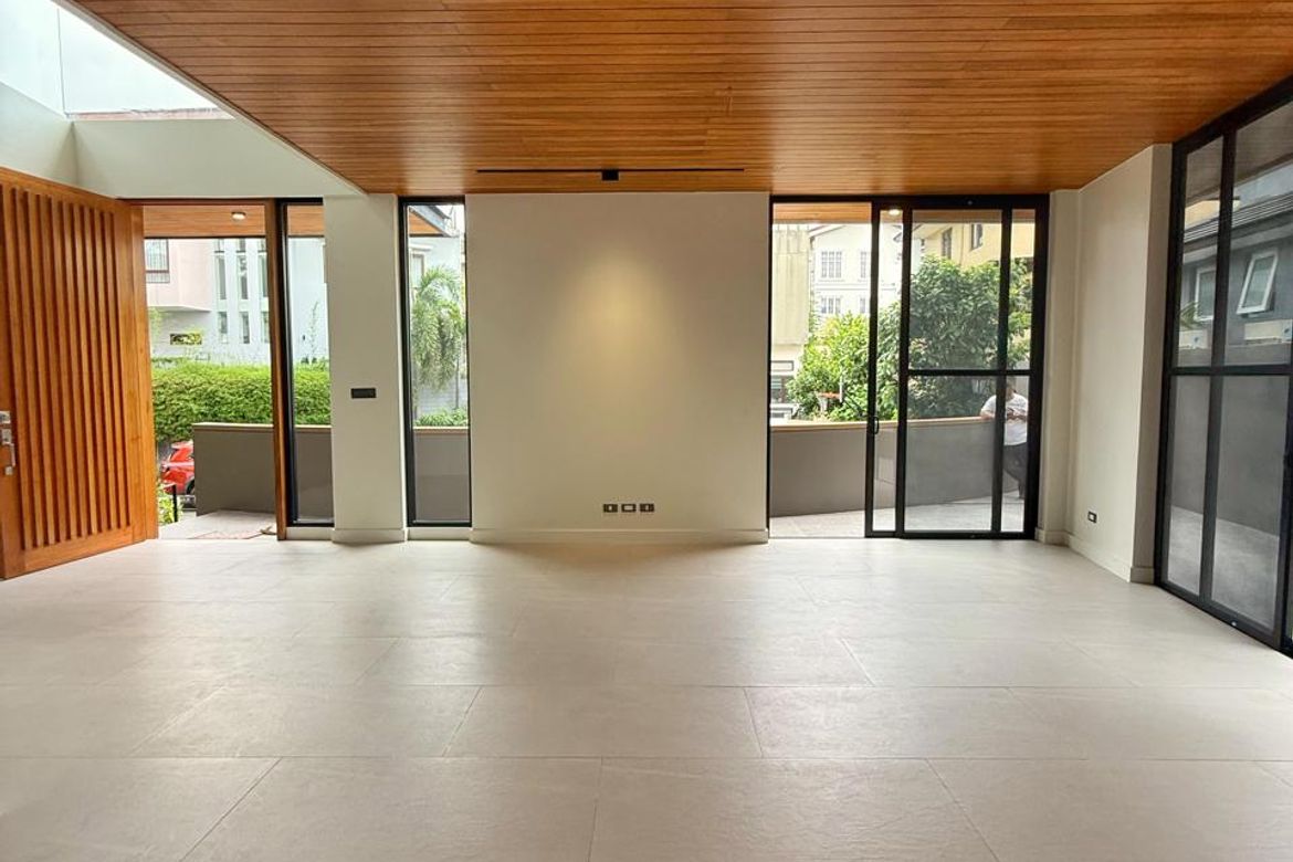 4 Bedroom House for Sale in McKinley Hill Village, McKinley Hill, Taguig, Metro Manila – photo 5