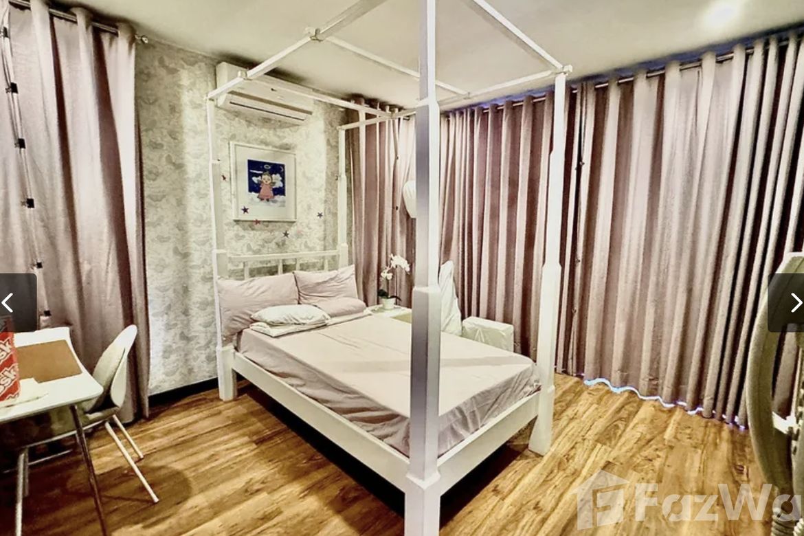4 Bedroom House for Sale in McKinley Hill Village, McKinley Hill, Taguig, Metro Manila – photo 8