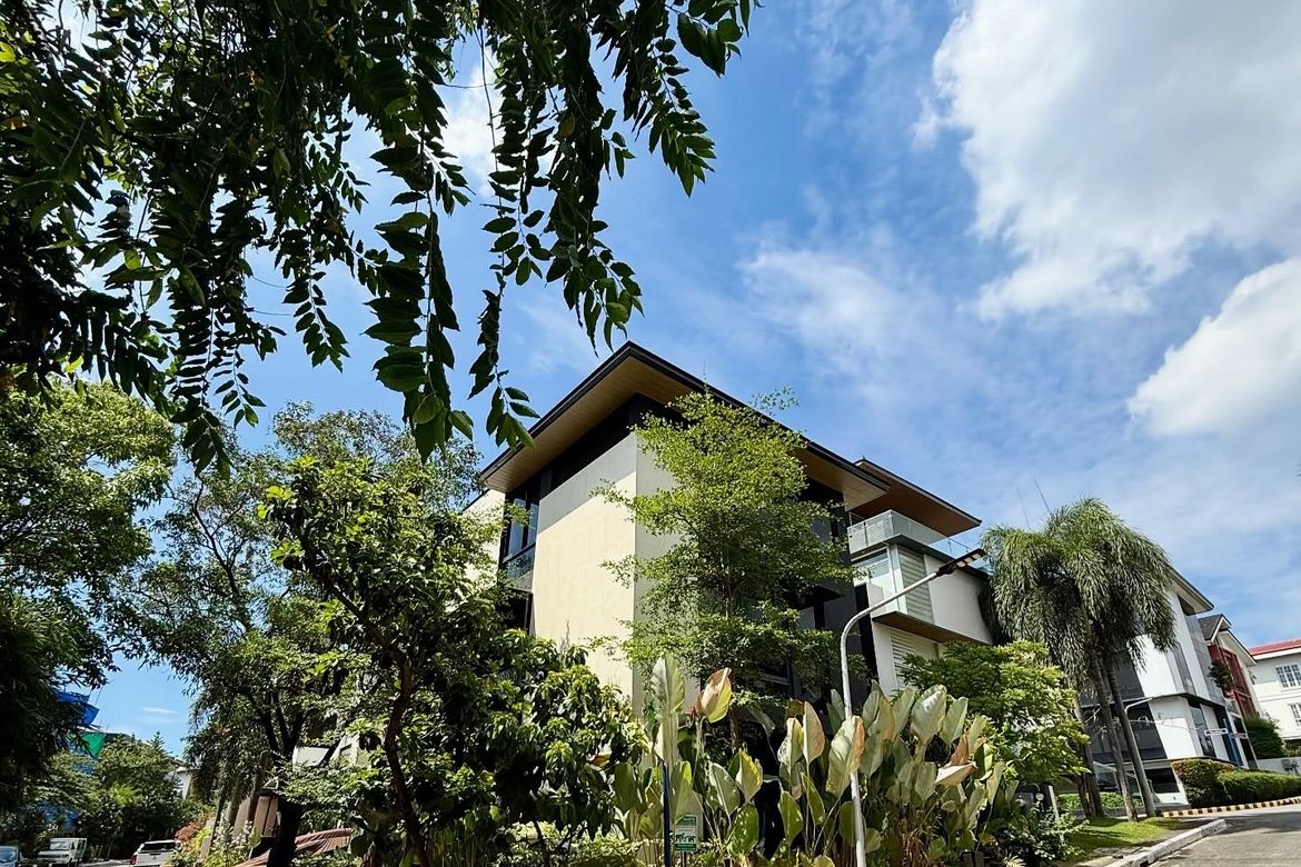 4 Bedroom House for Sale in McKinley Hill Village, McKinley Hill, Taguig, Metro Manila – photo 8