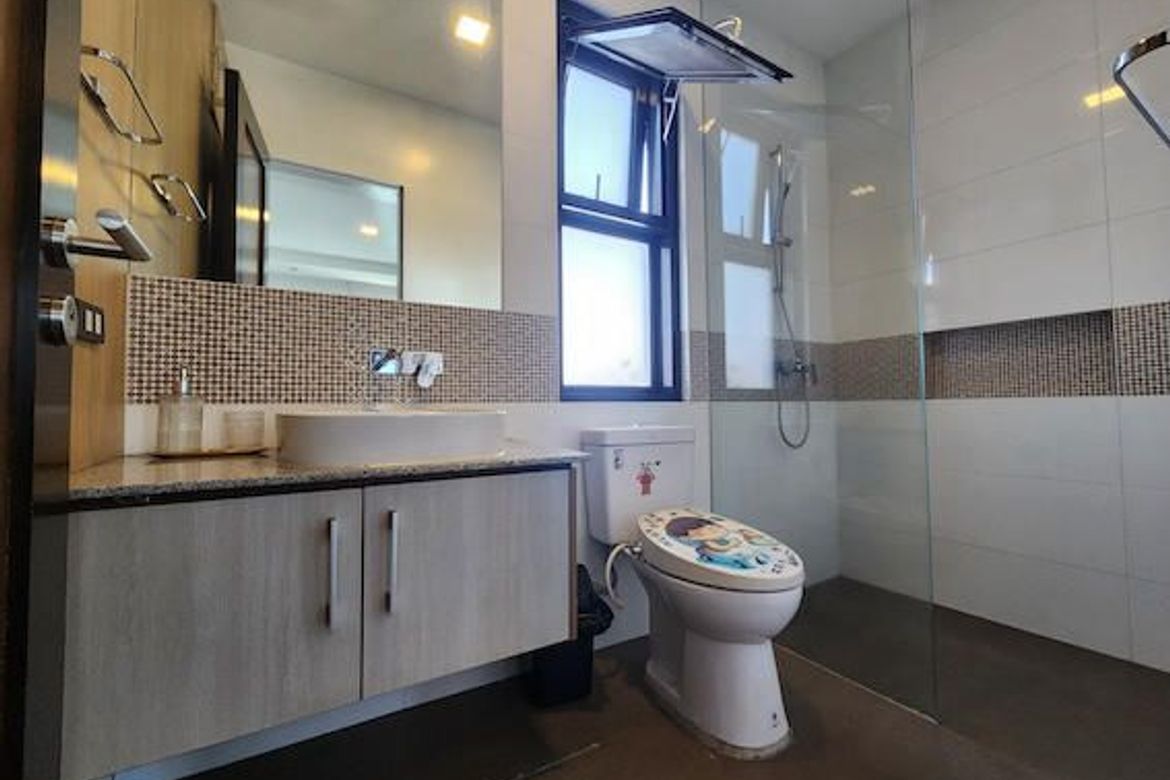 4 Bedroom House for Sale in McKinley Hill Village, McKinley Hill, Taguig, Metro Manila – photo 5