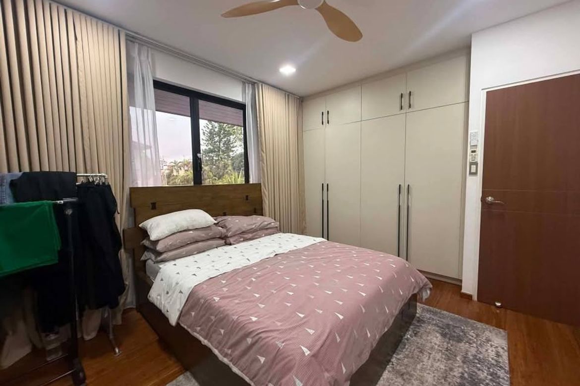 4 Bedroom House for Sale in Merville, Parañaque, Metro Manila – photo 8