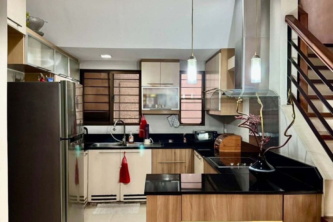 4 Bedroom House for Sale in Merville, Parañaque, Metro Manila – photo 4