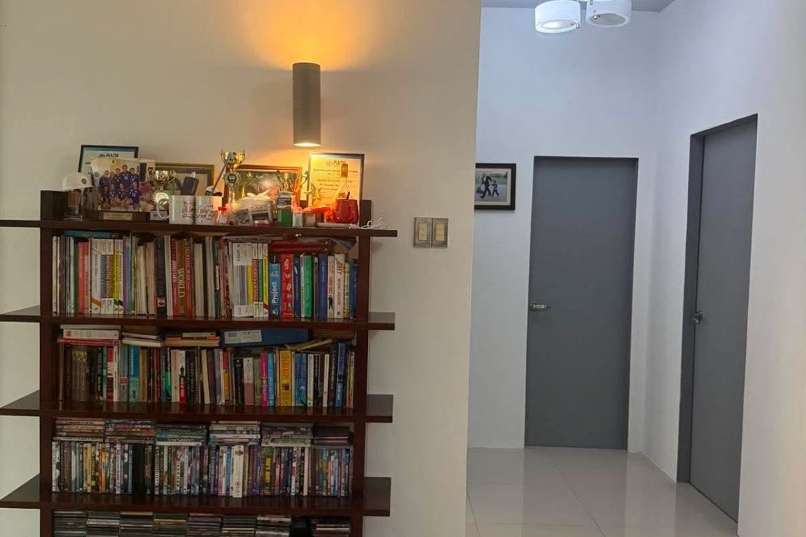 4 Bedroom House for Sale in Merville, Parañaque, Metro Manila – photo 5