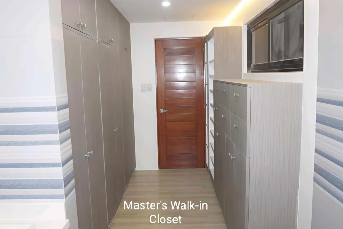 4 Bedroom House for Sale in Merville, Parañaque, Metro Manila – photo 3
