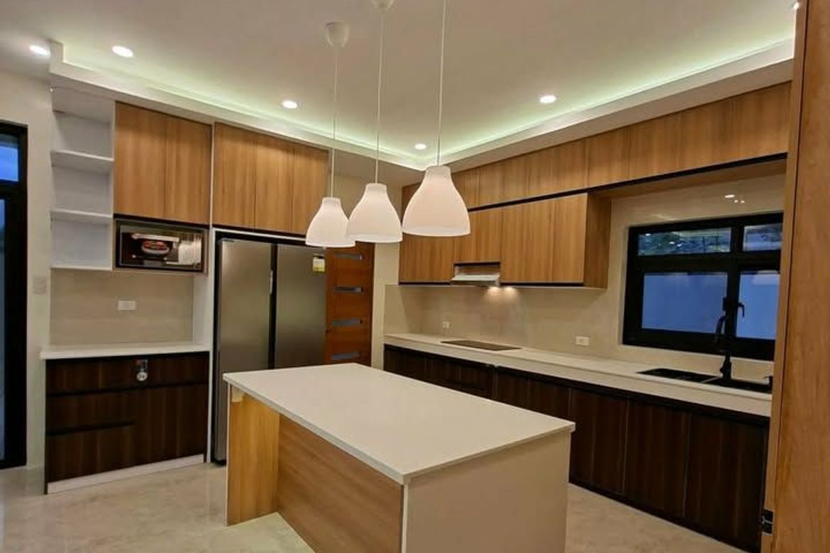 4 Bedroom House for Sale in Metrogate Tagaytay Estates, Kaybagal North, Tagaytay, Cavite – photo 6