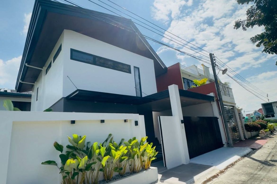 4 Bedroom House for Sale in Mining, Angeles, Pampanga – photo 2