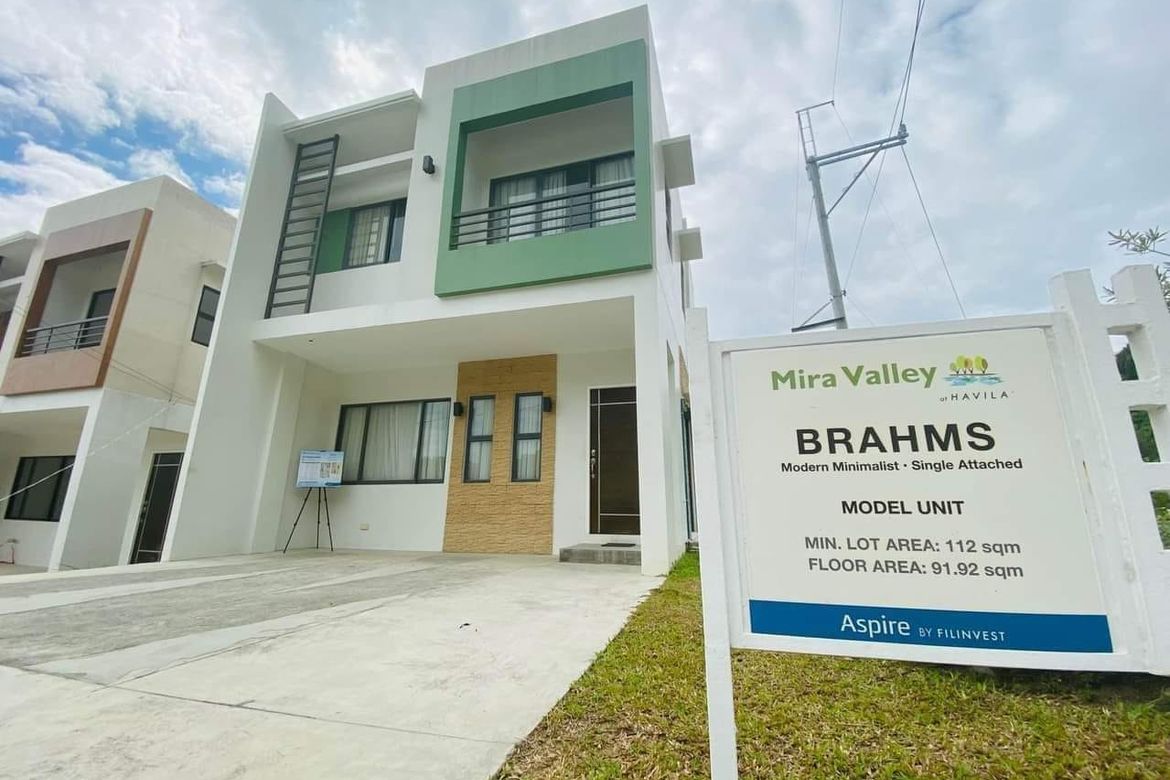 4 Bedroom House for Sale in Mira Valley, San Roque, Antipolo, Rizal