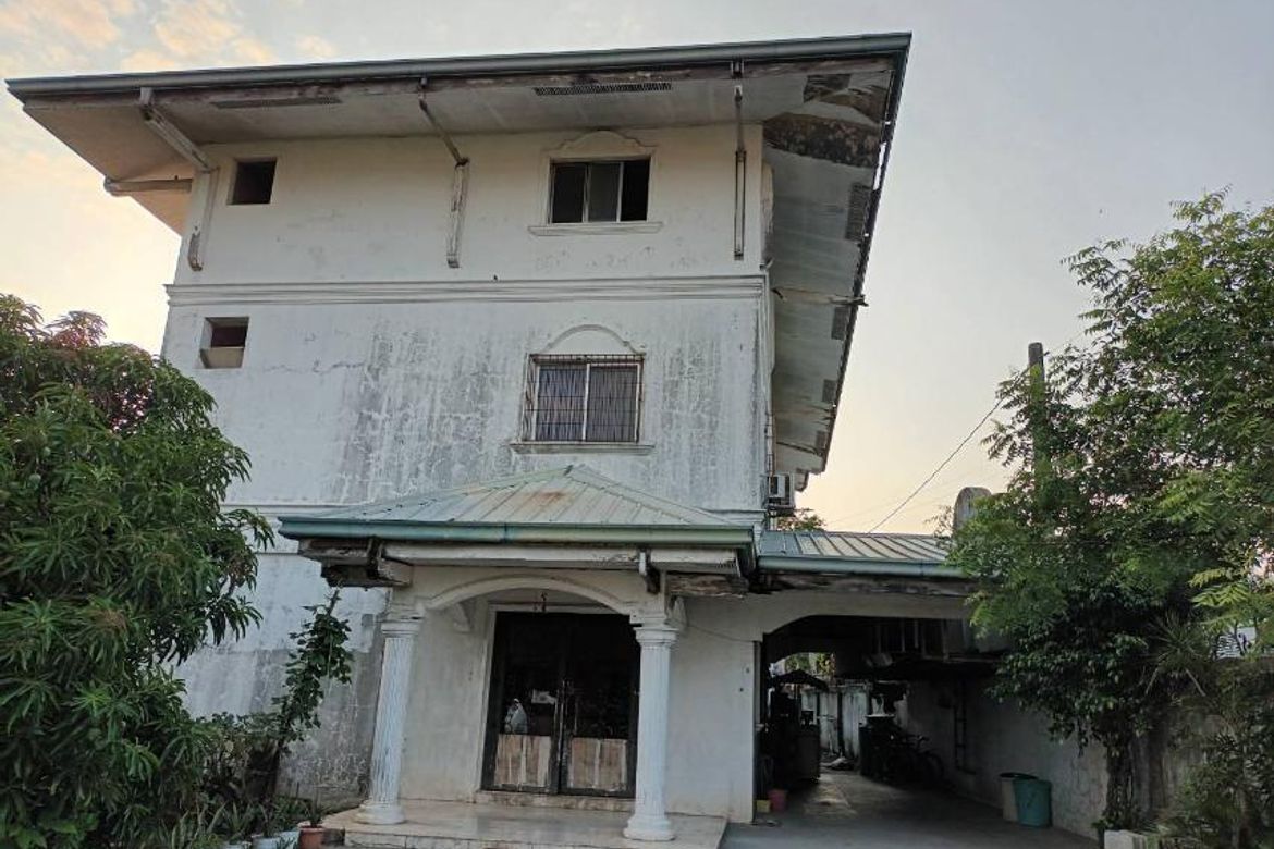 4 Bedroom House for Sale in Moonwalk, Parañaque, Metro Manila – photo 6