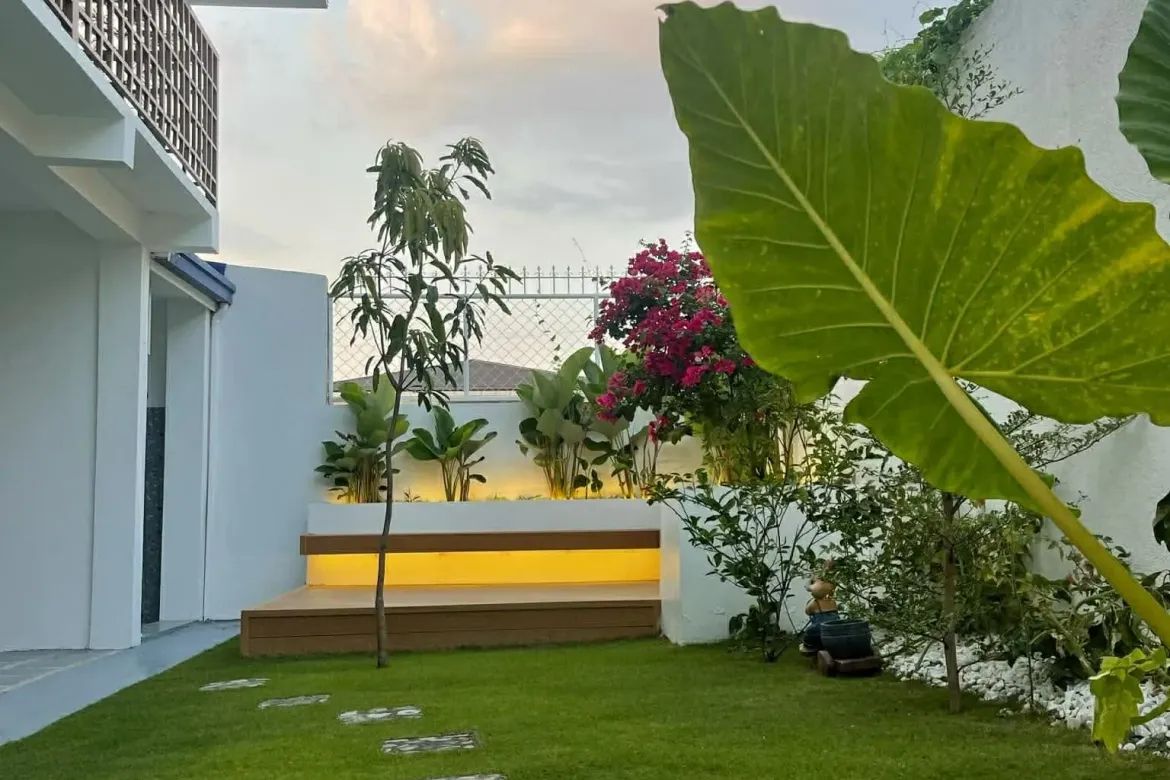 4 Bedroom House for Sale in Moonwalk, Parañaque, Metro Manila – photo 2