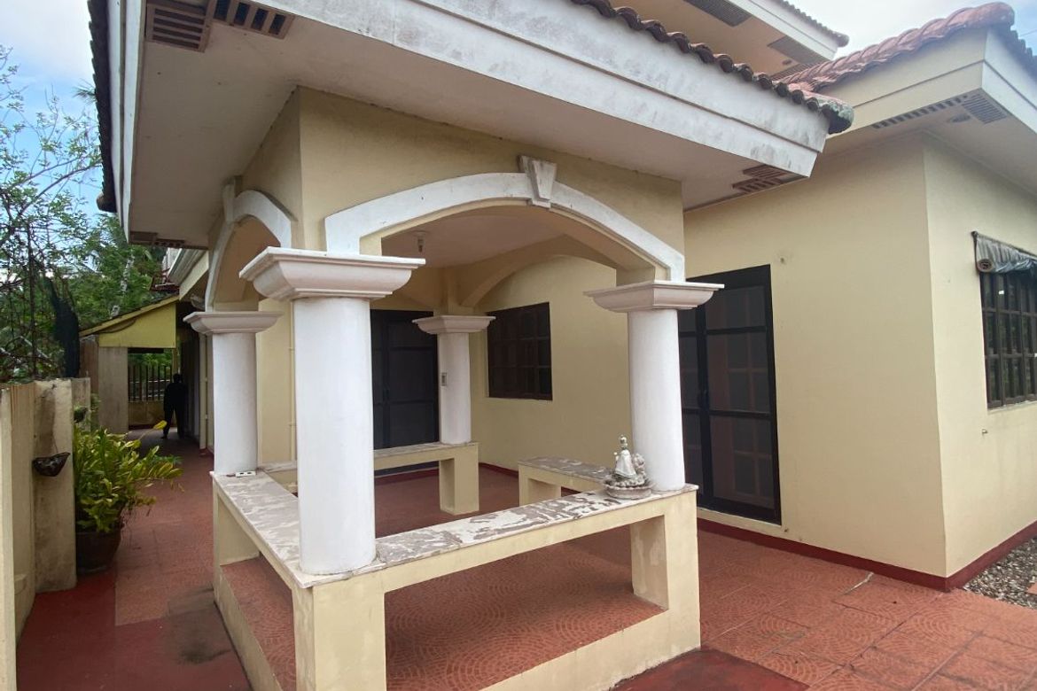 4 Bedroom House for Sale in Namocon, Tigbauan, Iloilo – photo 5