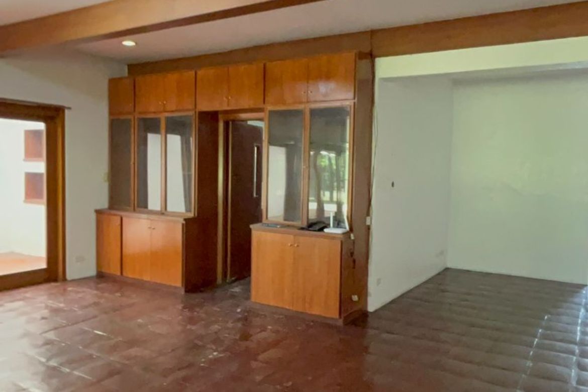4 Bedroom House for Sale in New Alabang Village, Muntinlupa, Metro Manila – photo 8