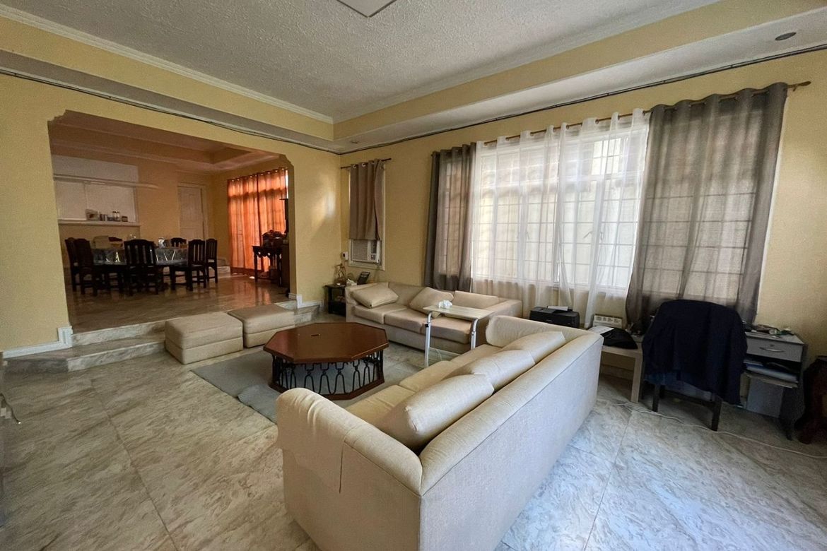 4 Bedroom House for Sale in New Alabang Village, Muntinlupa, Metro Manila