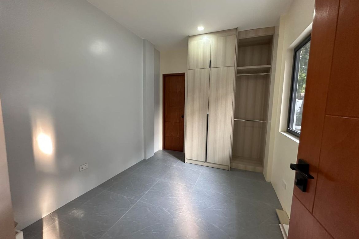 4 Bedroom House for Sale in New Alabang Village, Muntinlupa, Metro Manila – photo 7