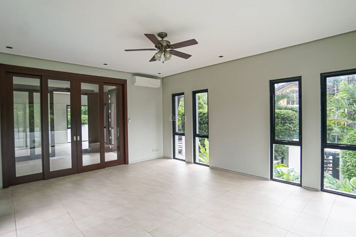 4 Bedroom House for Sale in New Alabang Village, Muntinlupa, Metro Manila – photo 8