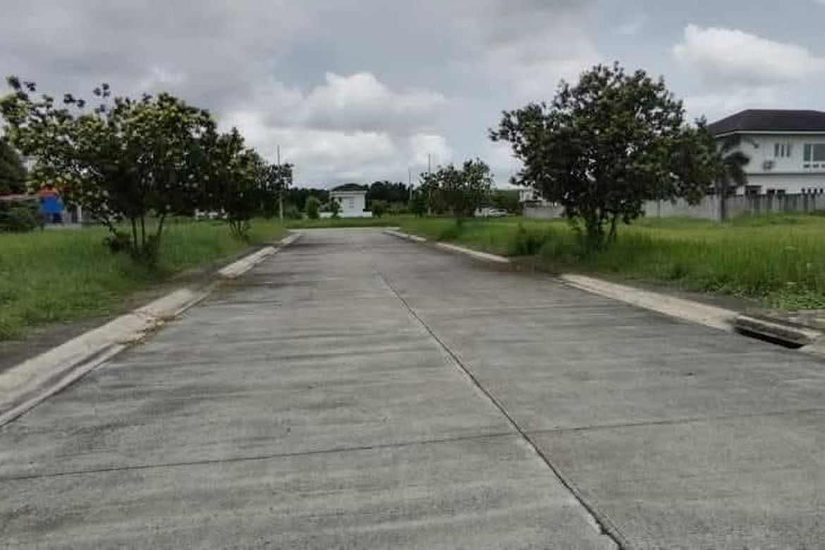4 Bedroom House for Sale in North Manhattan Residences, Tikay, Malolos, Bulacan – photo 2