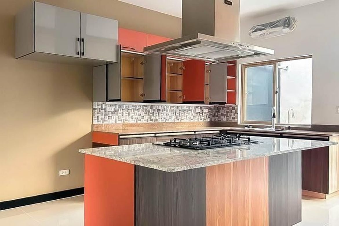 4 Bedroom House for Sale in Pagsabungan, Mandaue, Cebu – photo 8