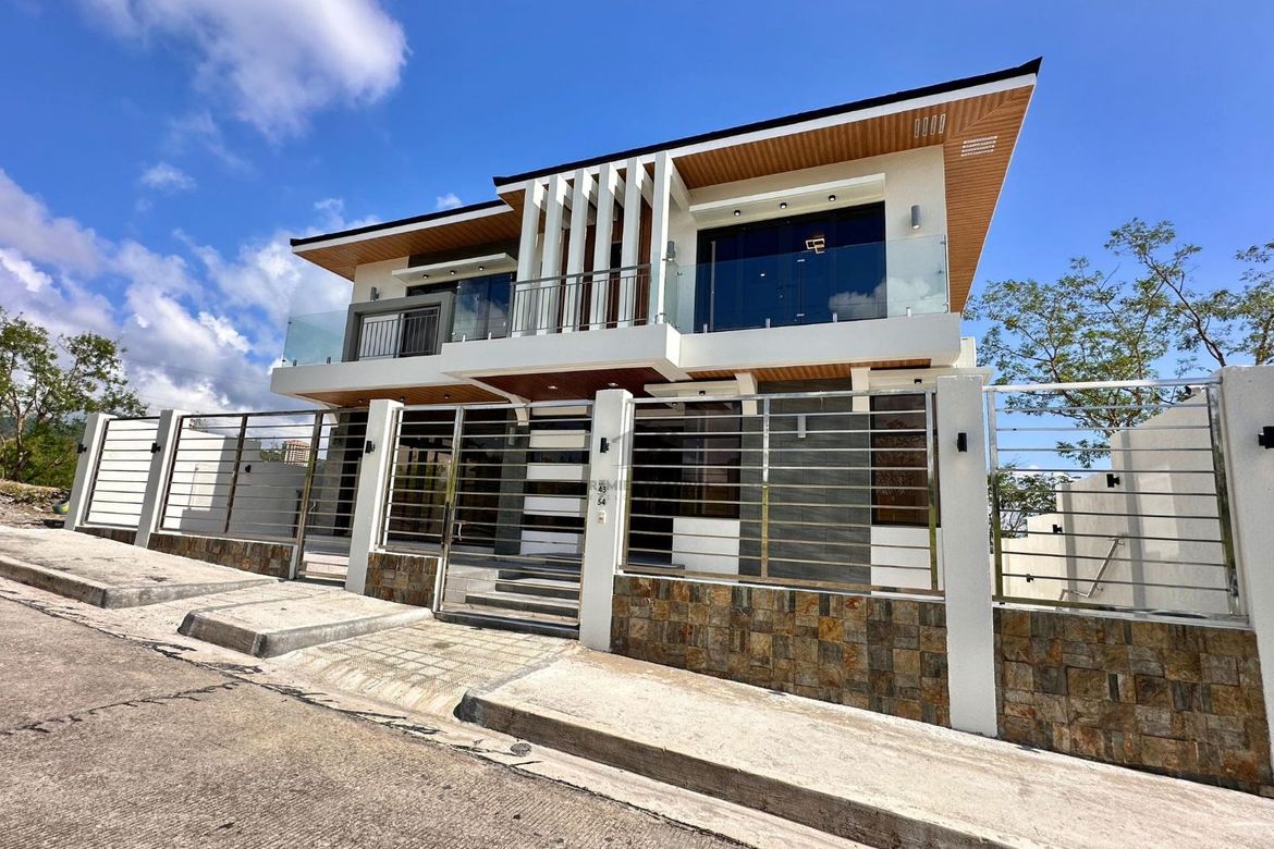 4 Bedroom House for Sale in Paliparan, Laurel, Batangas – photo 3