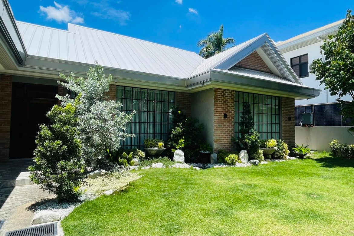 4 Bedroom House for Sale in Pampang, Angeles, Pampanga – photo 2