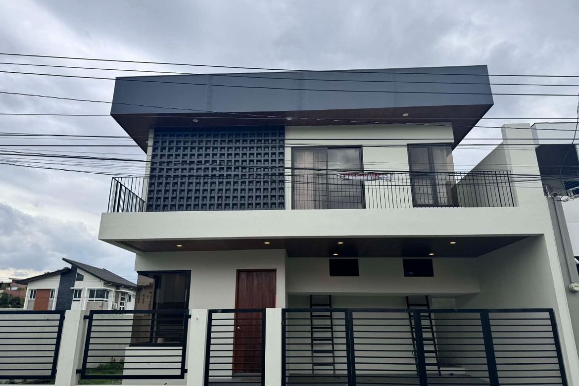 4 Bedroom House for Sale in Pampang, Angeles, Pampanga